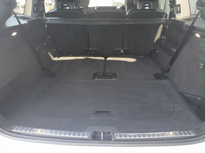 More views of Volvo XC90