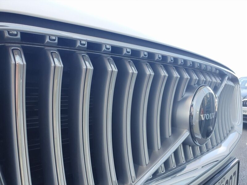 More views of Volvo XC90