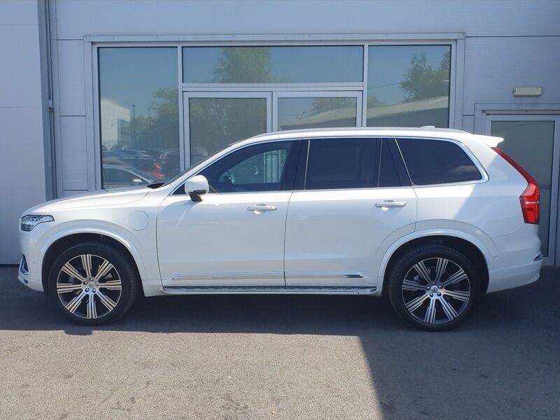 More views of Volvo XC90