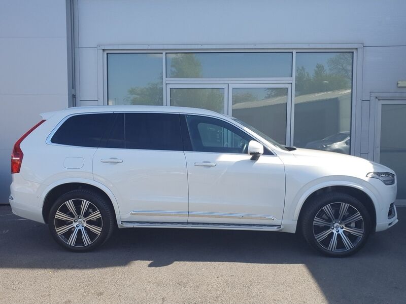 More views of Volvo XC90