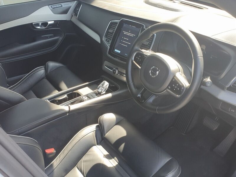 More views of Volvo XC90