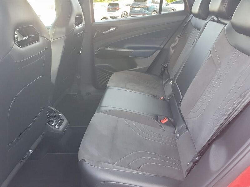 More views of Volkswagen ID.4