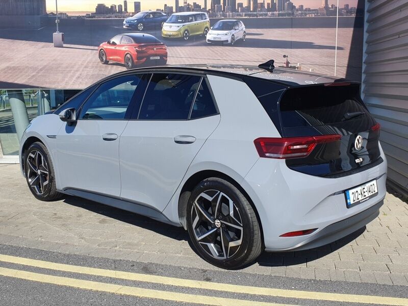 More views of Volkswagen ID.3