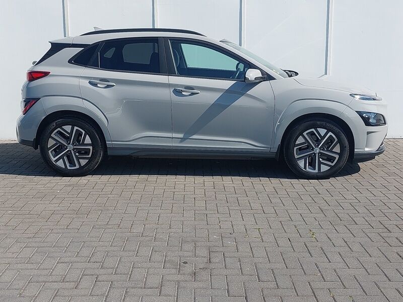 More views of Hyundai Kona