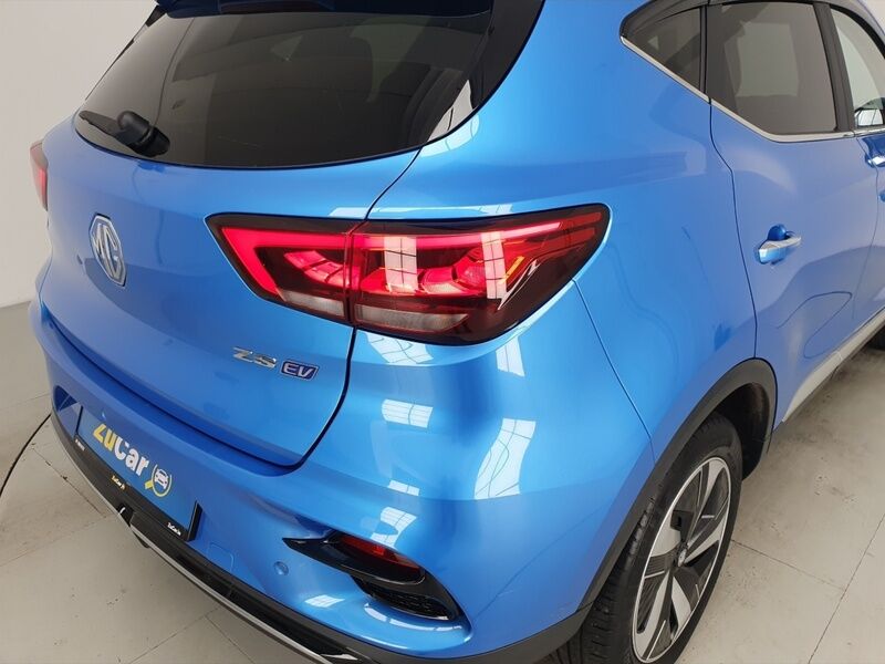 More views of MG ZS