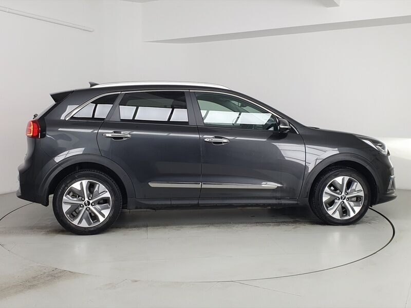 More views of Kia E-Niro