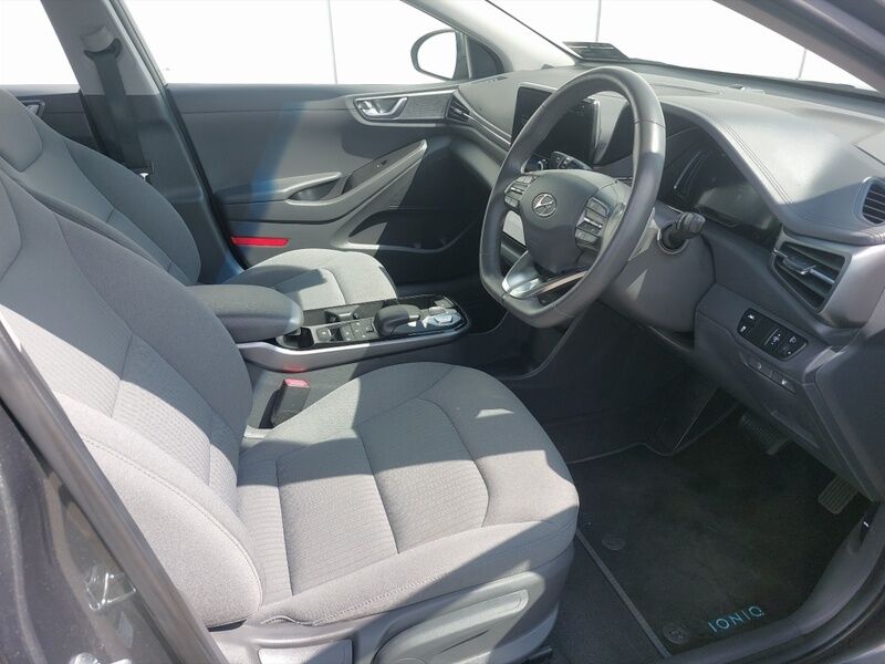 More views of Hyundai Ioniq