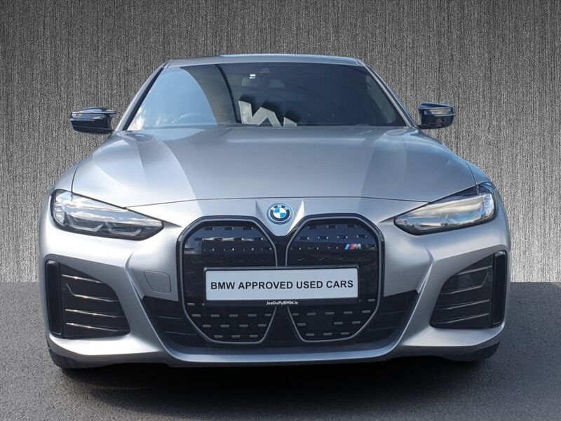 More views of BMW i4