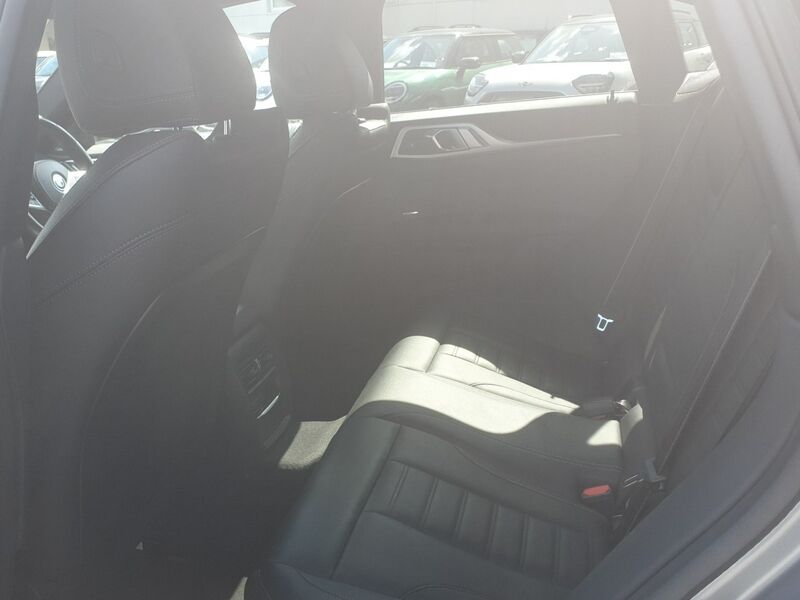 More views of BMW i4