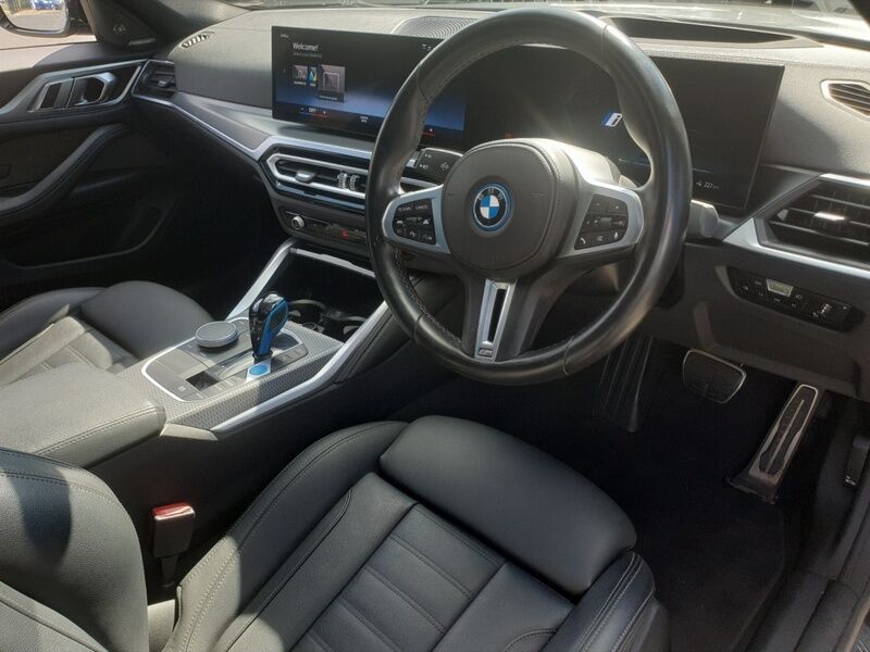 More views of BMW i4