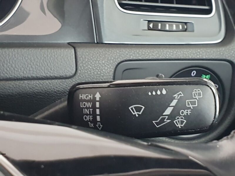 More views of Volkswagen Golf