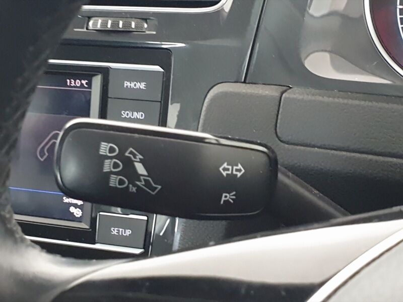 More views of Volkswagen Golf