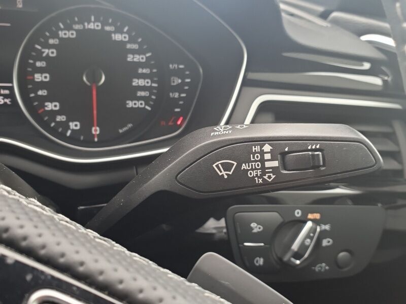 More views of Audi A4