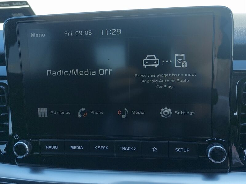 More views of Kia Stonic