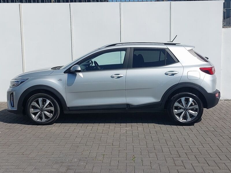 More views of Kia Stonic