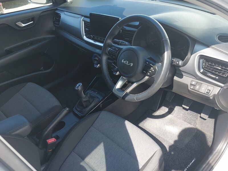 More views of Kia Stonic