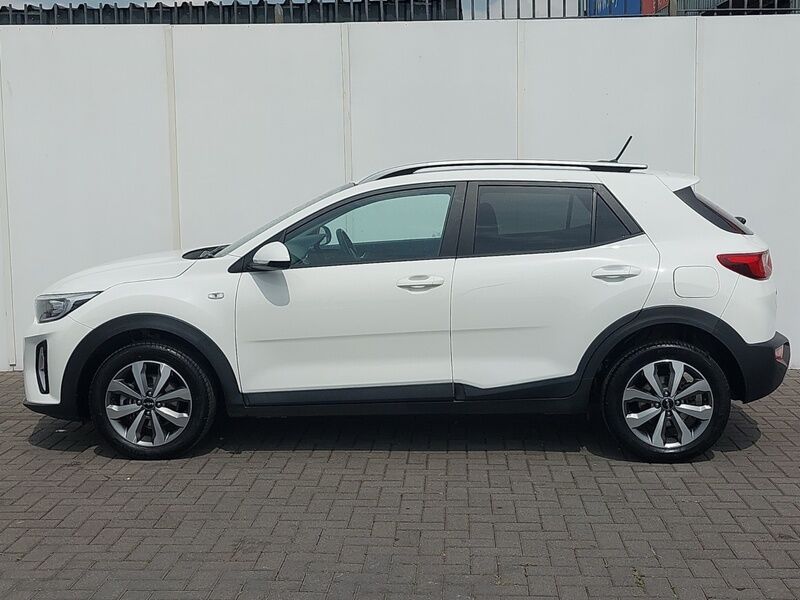 More views of Kia Stonic
