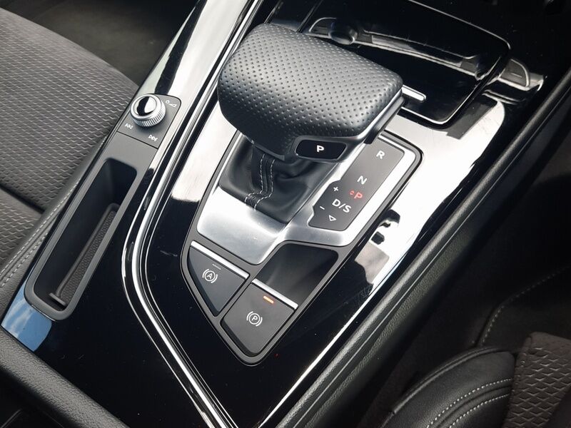 More views of Audi A4
