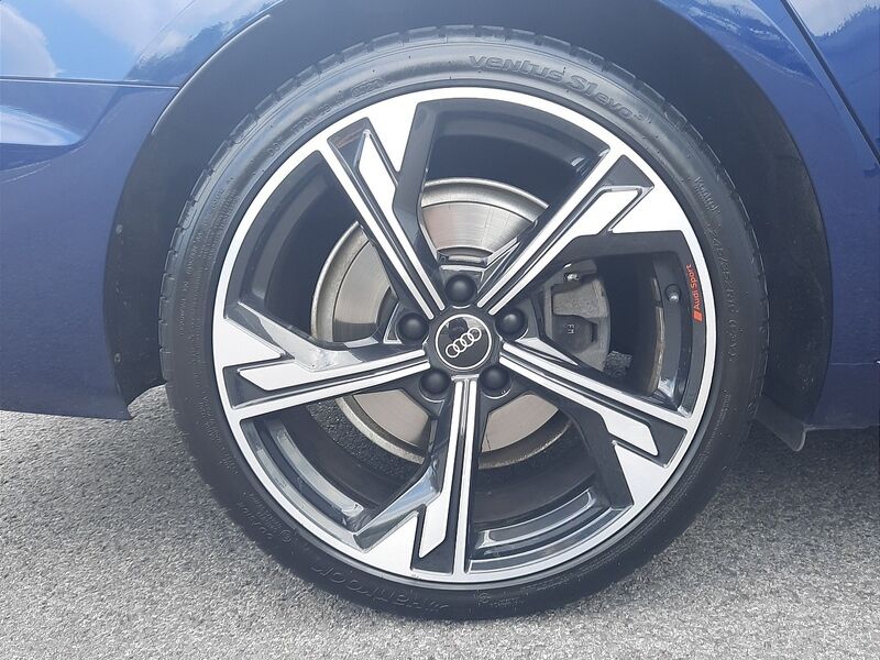 More views of Audi A4