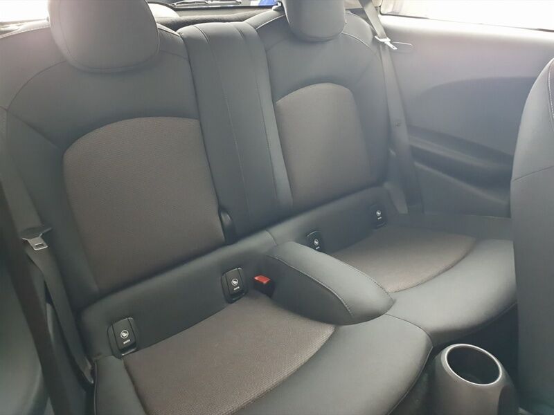 More views of MINI One