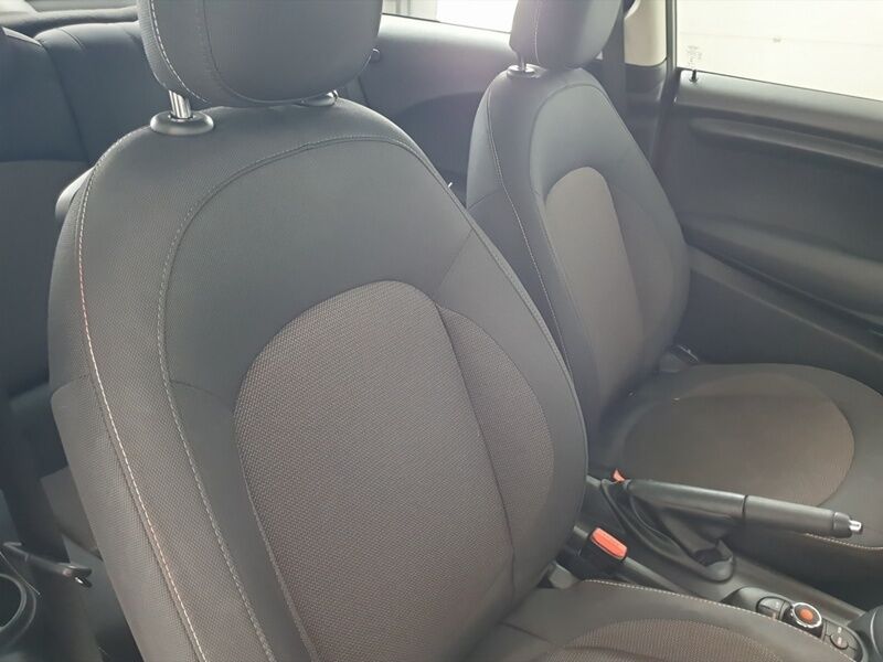 More views of MINI One