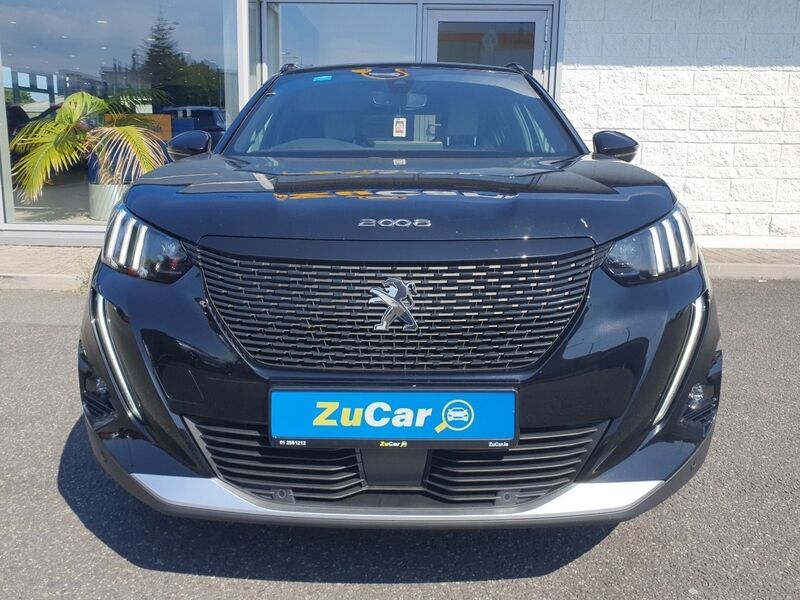 More views of Peugeot 2008