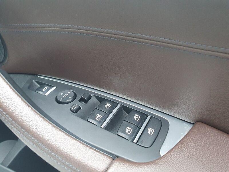 More views of BMW X3