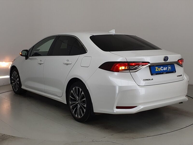 More views of Toyota Corolla