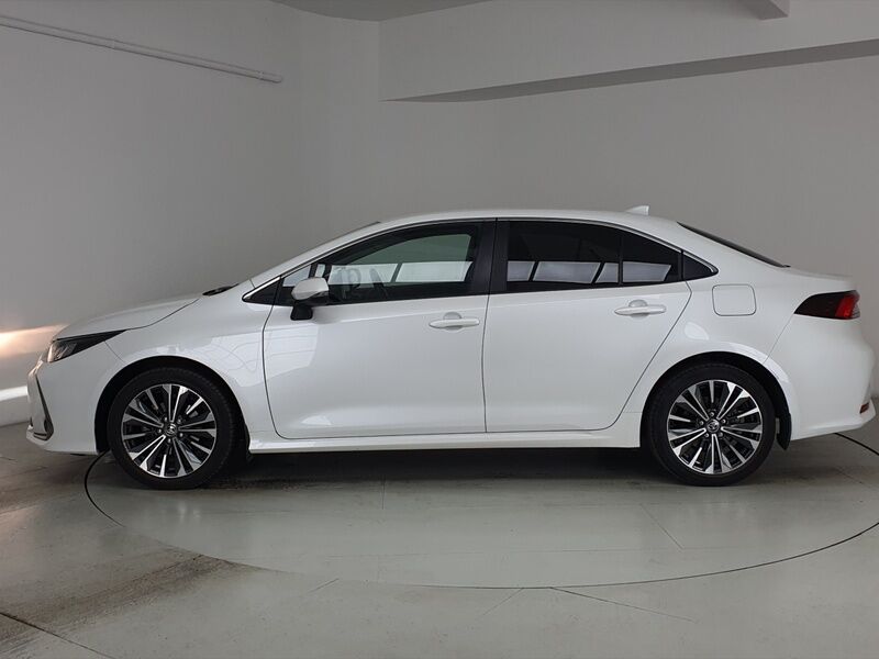 More views of Toyota Corolla
