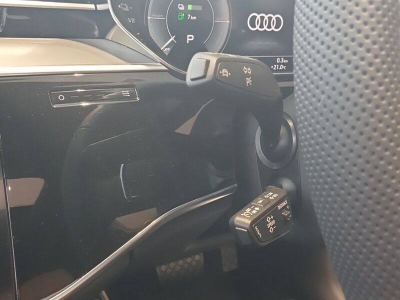 More views of Audi A8