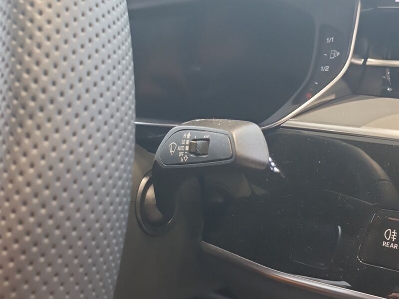 More views of Audi A8