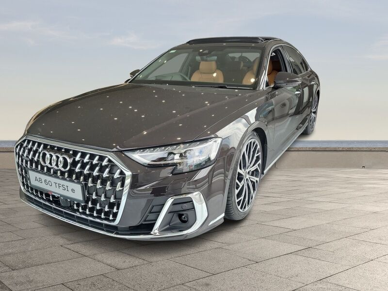 More views of Audi A8