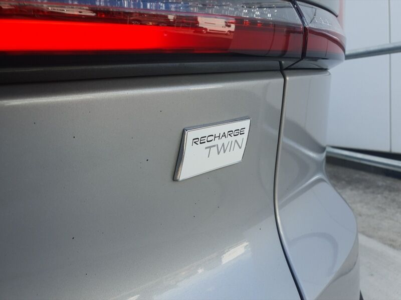More views of Volvo C40