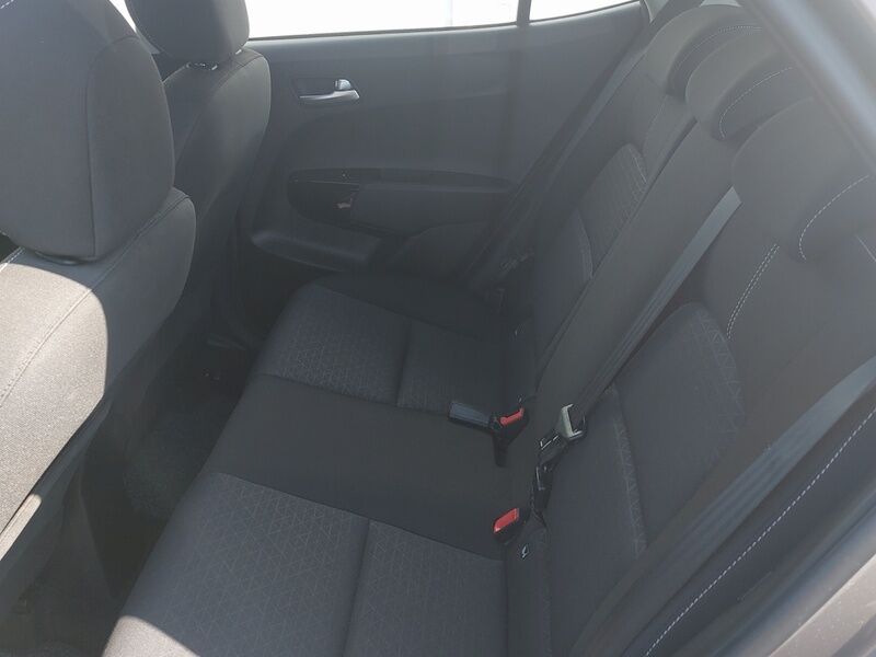 More views of Kia Picanto
