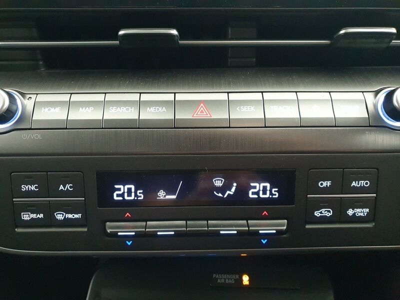 More views of Hyundai Kona