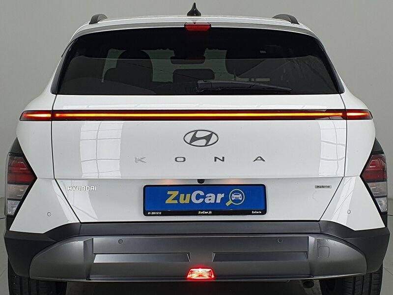 More views of Hyundai Kona