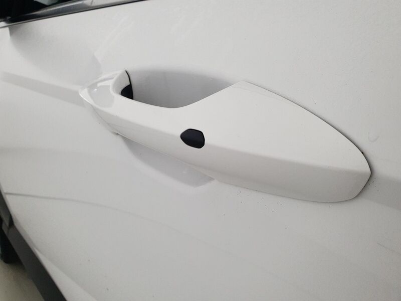 More views of Hyundai Kona