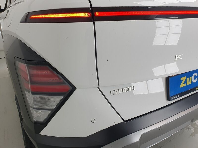 More views of Hyundai Kona
