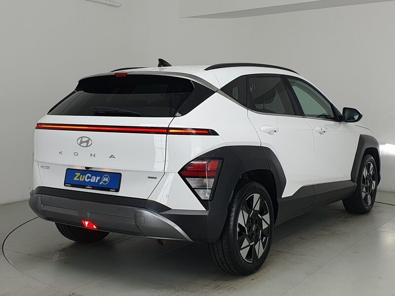 More views of Hyundai Kona