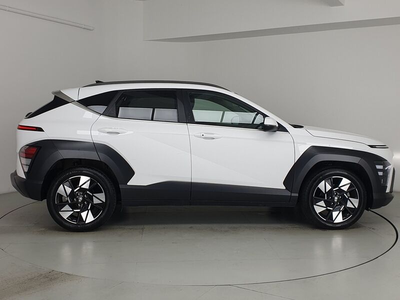 More views of Hyundai Kona