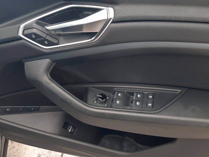 More views of Audi E-Tron