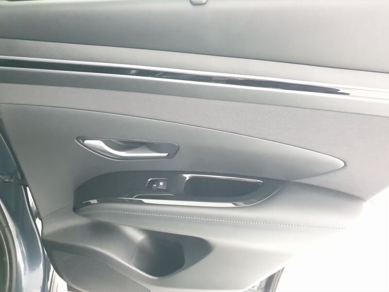 More views of Hyundai Tucson