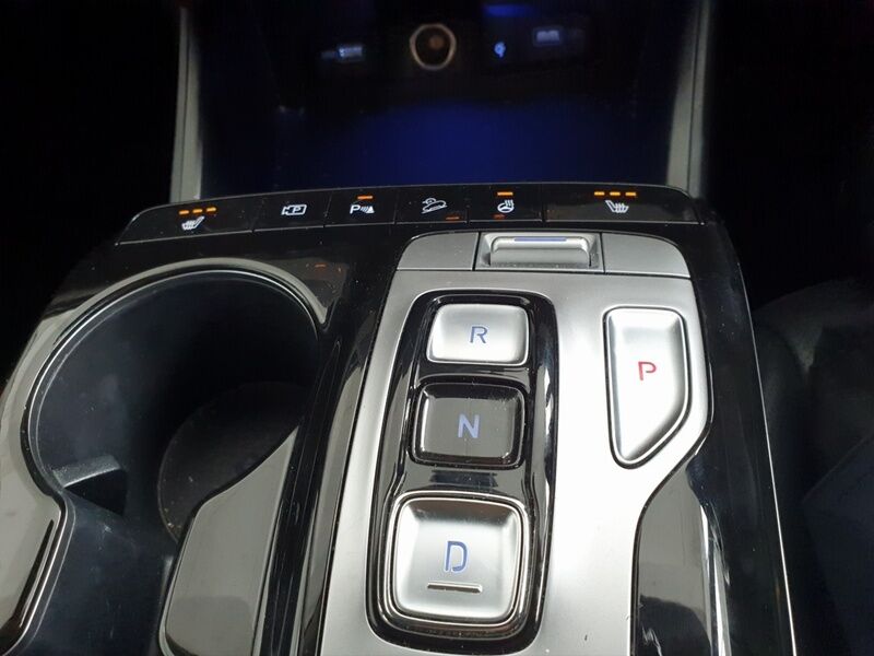 More views of Hyundai Tucson