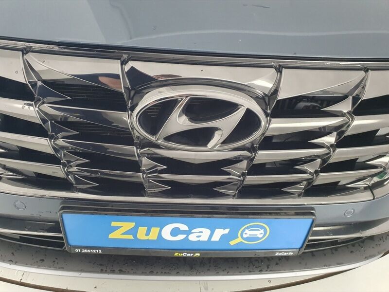More views of Hyundai Tucson