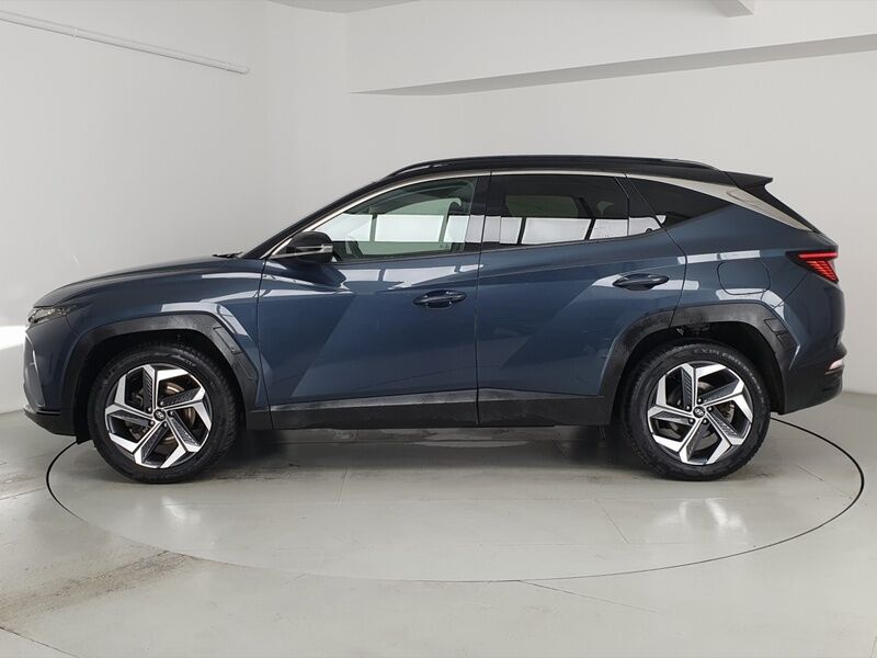 More views of Hyundai Tucson