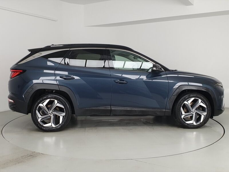 More views of Hyundai Tucson