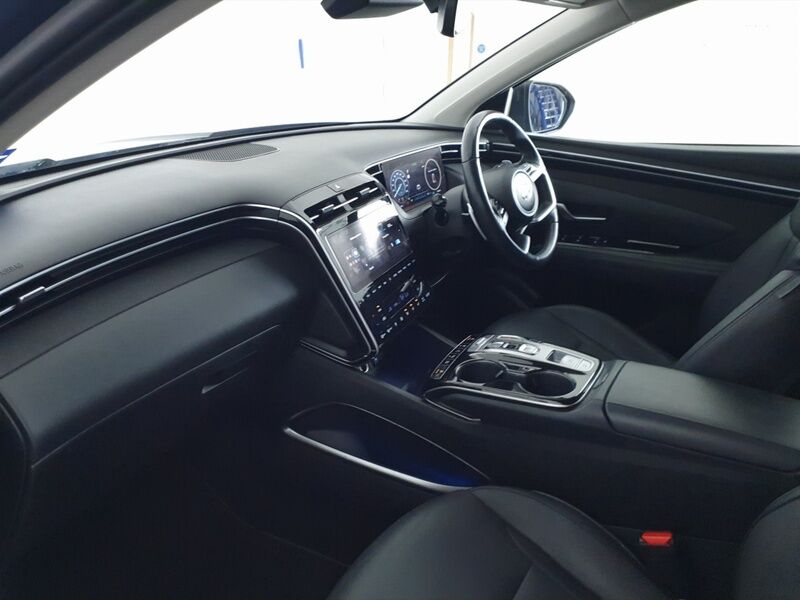 More views of Hyundai Tucson