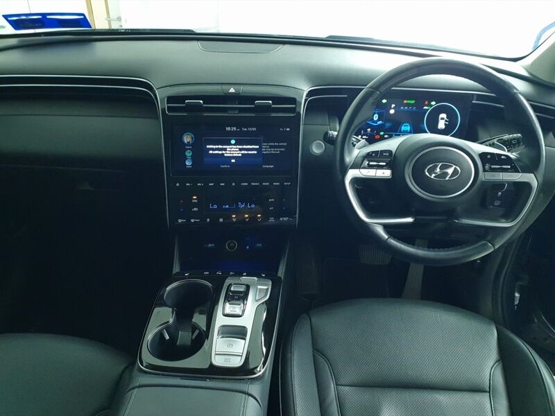 More views of Hyundai Tucson