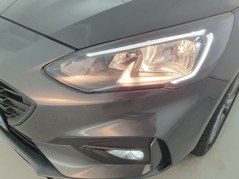 More views of Ford Focus