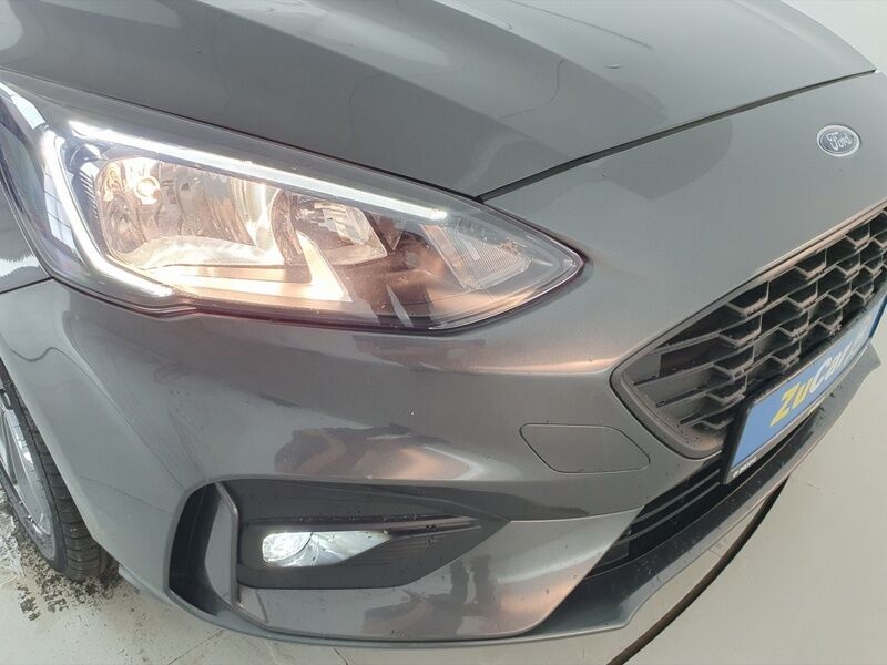 More views of Ford Focus